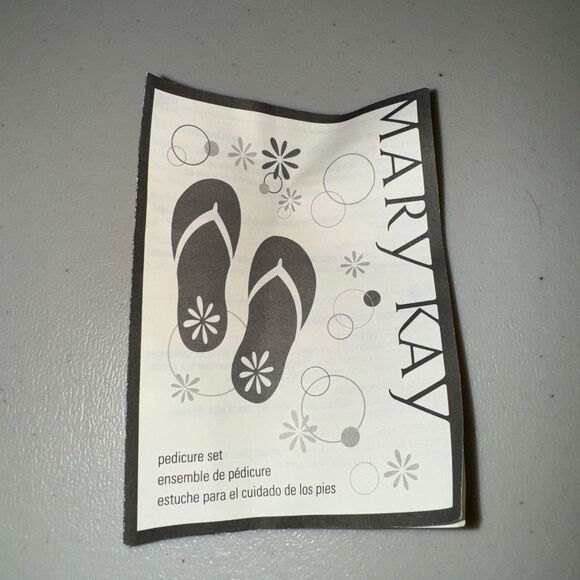 NWT Mary Kay Pedicure Foot Spa Set Relaxing Soak Soothing Balm Self Care Gift - Picture 6 of 9